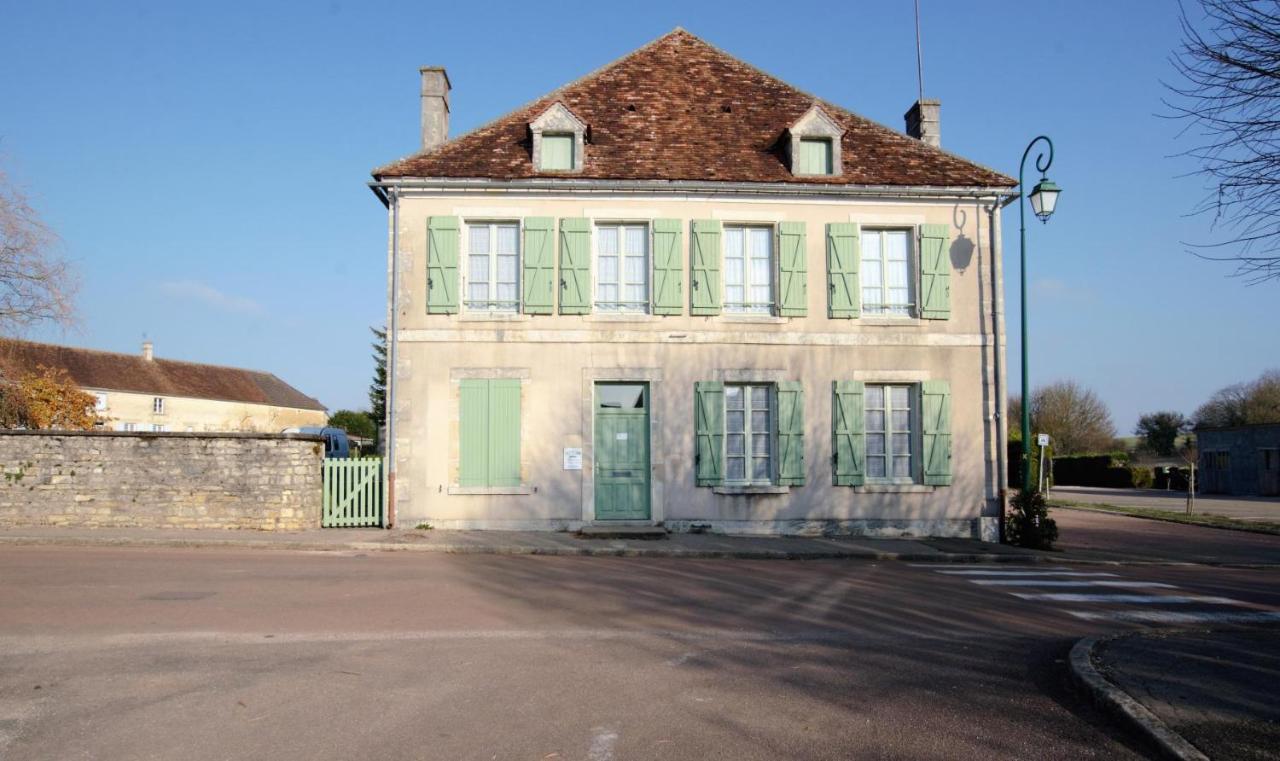 Gite Communal 556 Sainpuits Exterior photo
